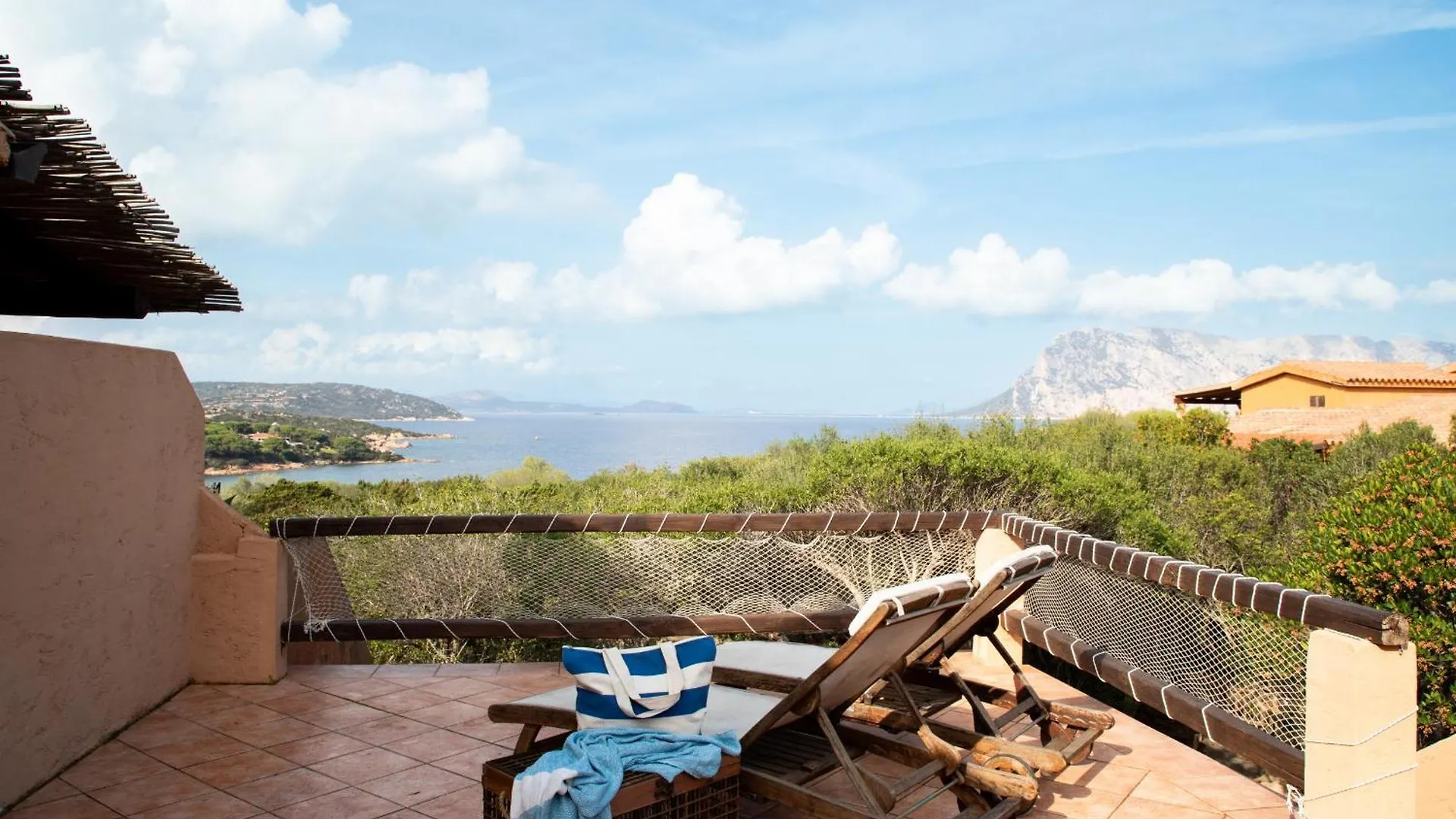 Breeze Of The Coast By Wonderful Italy Apartment San Teodoro  Italy