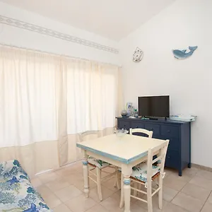 Appartamento Porto Coda Cavallo House A 300 Mt Dal Mare, Con Terrazza Panoramica, San Teodoro (Sardinia)